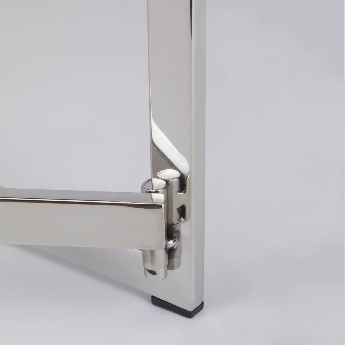 Pavlo - Towel holders