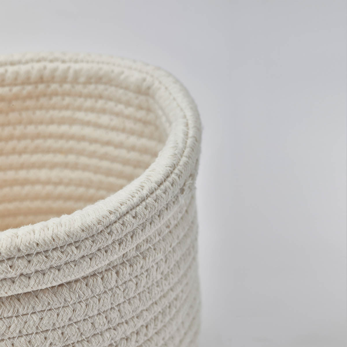 Rena - Storage baskets